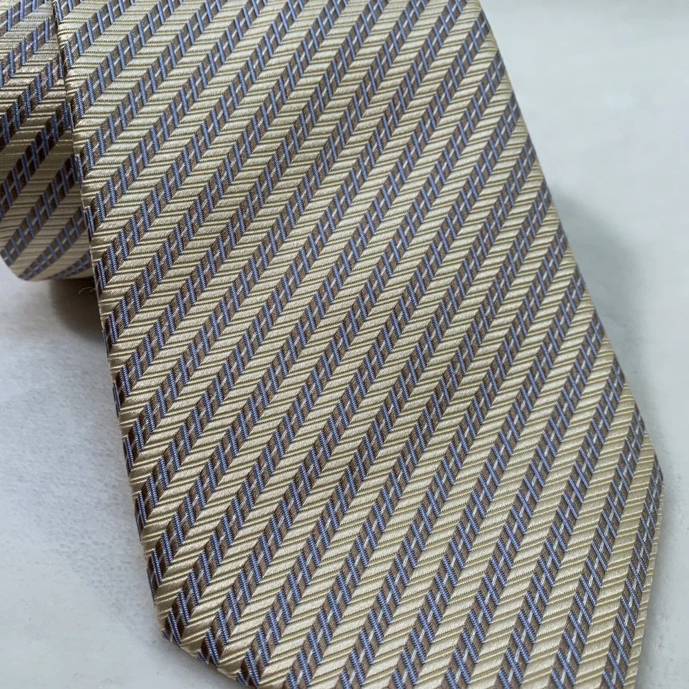 Geoffrey Beene GB Mens Tie long 100% silk hand made Cream Blue Diagonal Striped‎
